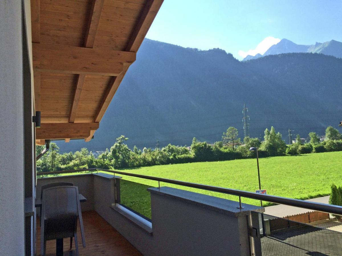 Holiday Flat Near Four Ski Lifts In Mayrhofen Exterior photo